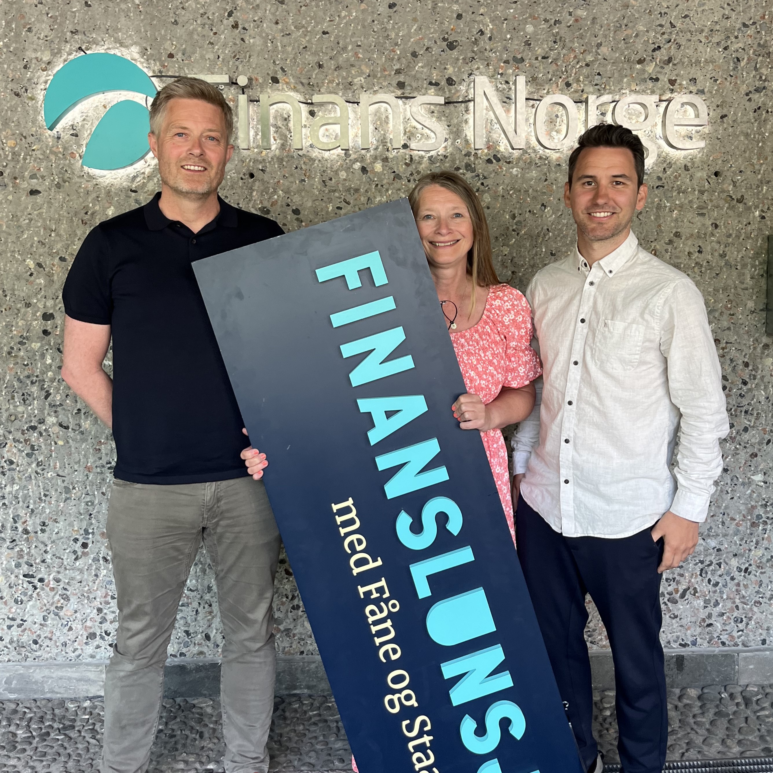 Finanslunsj med Fåne og Staavi