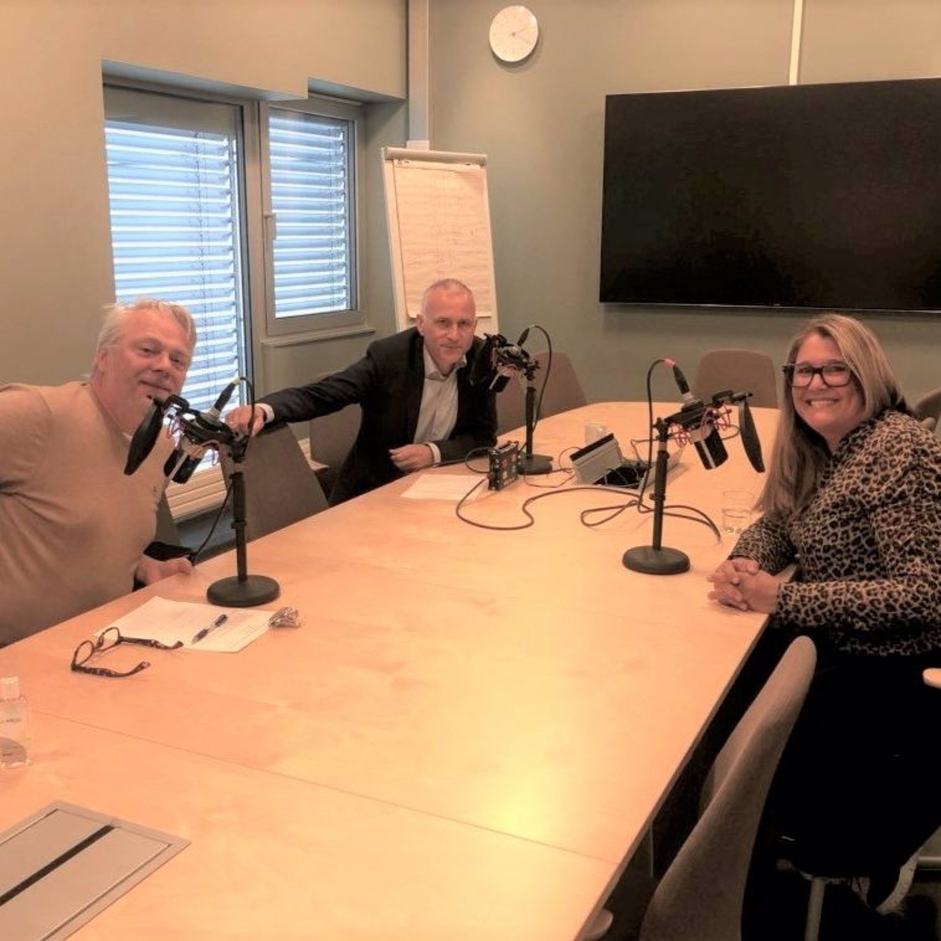 Finanslunsj med Fåne og Staavi