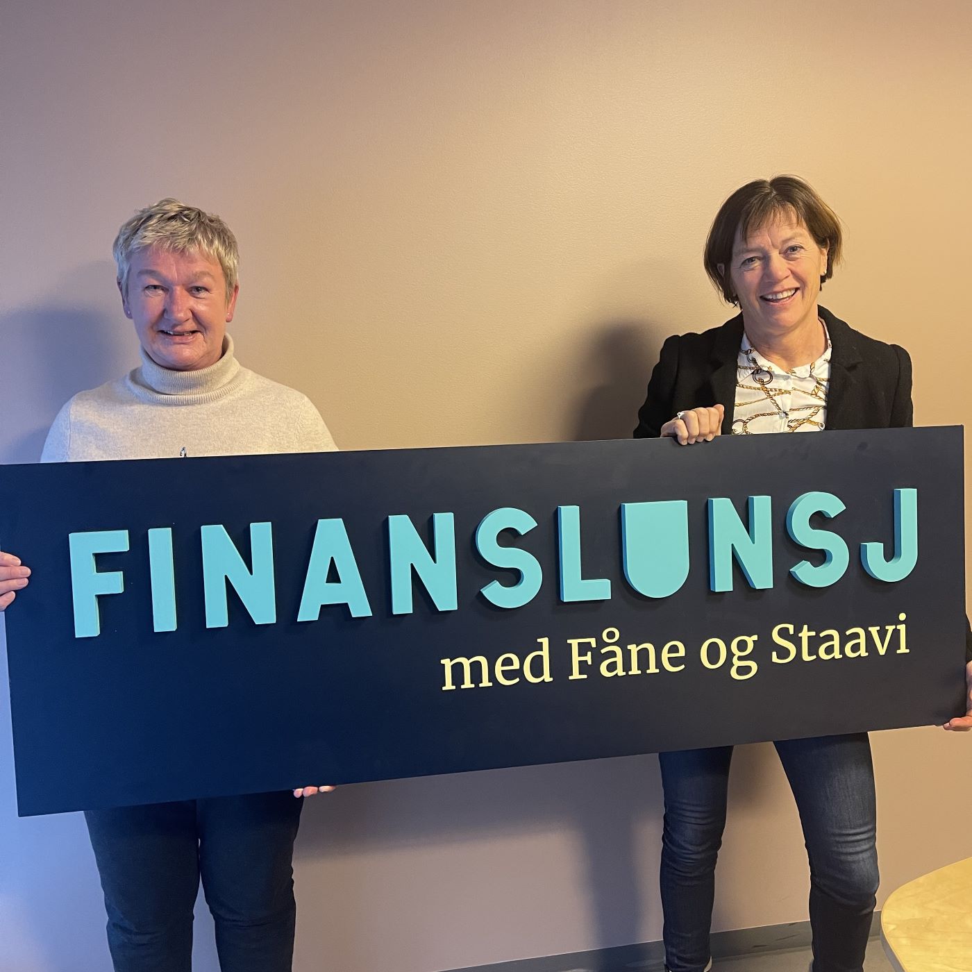 Finanslunsj med Fåne og Staavi